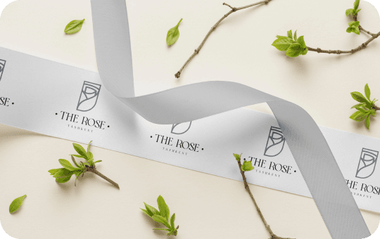 Обложка с примерами применения того или иного брендбука